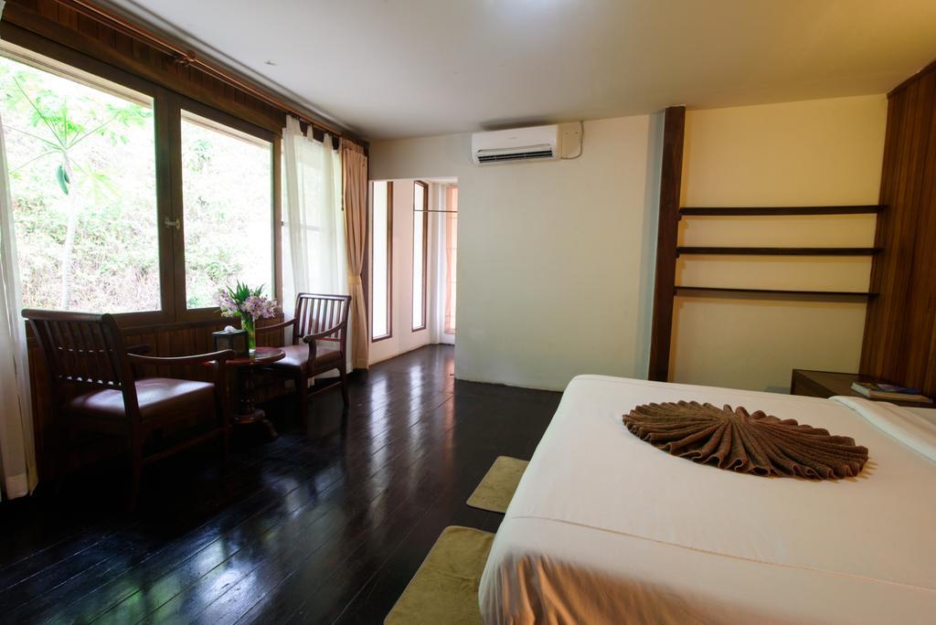 Ao Muong Beach Resort Koh Tao Rum bild