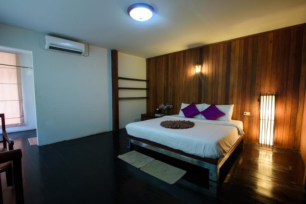 Ao Muong Beach Resort Koh Tao Rum bild
